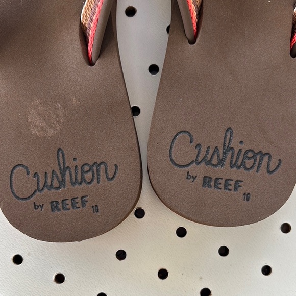 Brown Flip Flops with Pink Accents - Picture 10 of 10